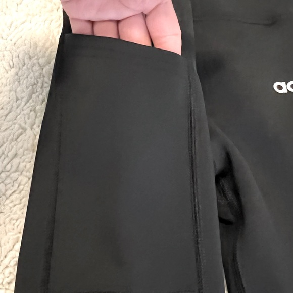 Brand New ADIDAS Leggings - Small - Picture 7 of 7